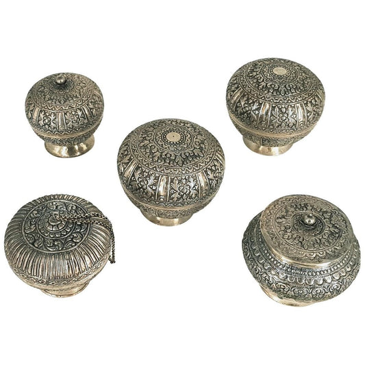 Indonesian Repoussé Silver Globular Vessels with Lids, Set of 5