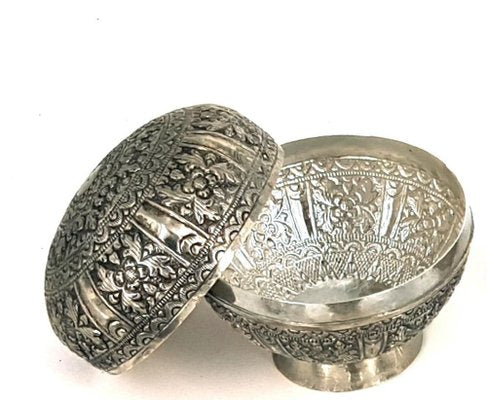 Indonesian Repoussé Silver Globular Vessels with Lids, Set of 5-ZCI-752744