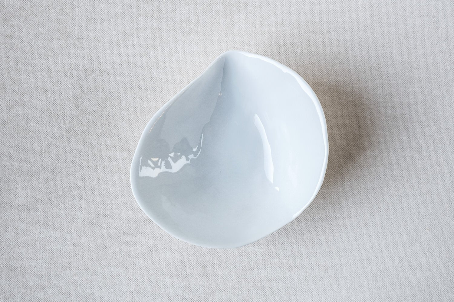 Indulge Nº2 White Handmade Porcelain Bowls by Sarah-Linda Forrer, Set of 4