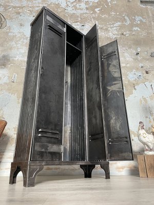 Industrial 3-Door Locker from Strafor, 1940s-UX-1776068