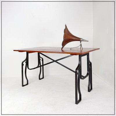 Industrial Bistro Table in Wood and Wrought Iron-NYF-2019014