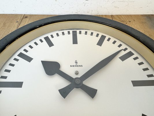 Industrial Black Factory Wall Clock from Siemens, 1950s-CGF-1757925