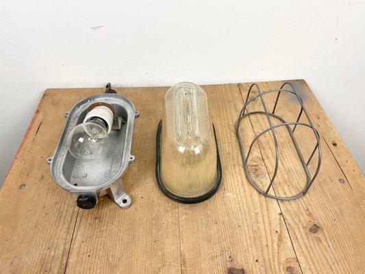 Industrial Cast Aluminium Wall Light, 1970s-CGF-1363962