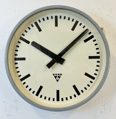 Industrial Light Grey Factory Wall Clock from Pragotron, 1960s-CGF-1767545