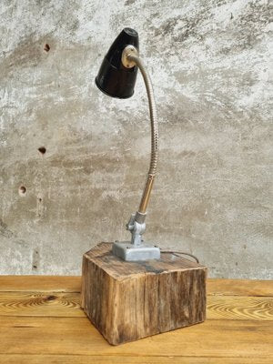 Industrial Metal and Bakelite Table Lamp-IFQ-1386189