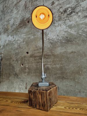 Industrial Metal and Bakelite Table Lamp-IFQ-1386189