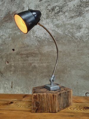 Industrial Metal and Bakelite Table Lamp-IFQ-1386189