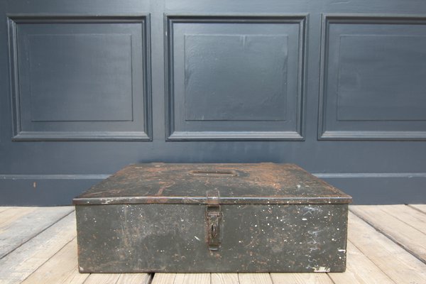 Industrial Metal Box-TAT-1340808