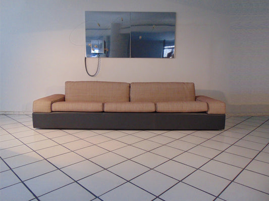 Intrigue Sofa by Luigi Sormani & Casabella Design Miami for Luigi Sormani, 1984