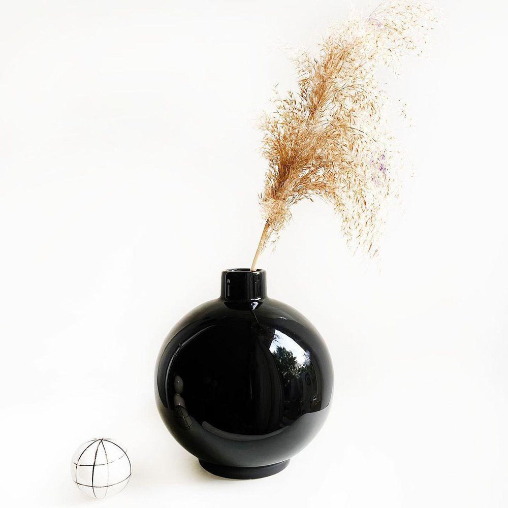 Irena Ceramic Black Vase by Malwina Konopacka