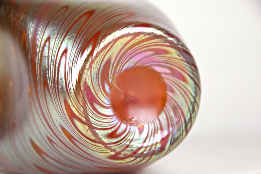 Iridescent Glass Vase Phenomen Rosa from Loetz Witwe, Bohemia, 1902