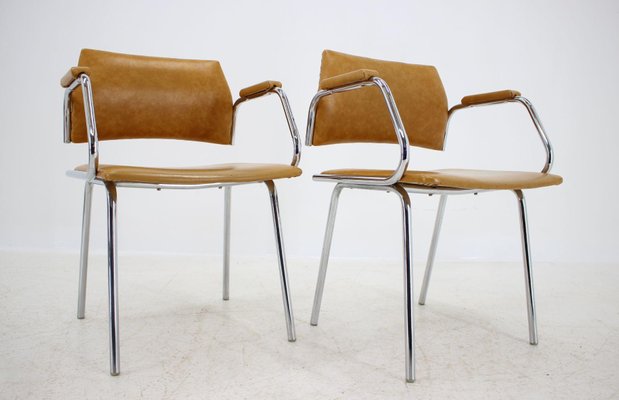 Italian Armchairs, 1970s, Set of 2-TZ-602086