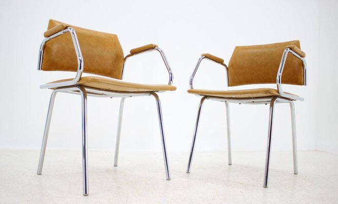 Italian Armchairs, 1970s, Set of 2-TZ-602086