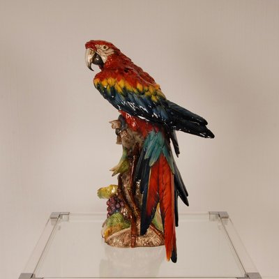 Italian Art Deco Porcelain Macaw or Parrot in the style of Cacciapuoti for Capodimonte, Early 20th Century-GOE-1403004