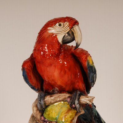 Italian Art Deco Porcelain Macaw or Parrot in the style of Cacciapuoti for Capodimonte, Early 20th Century-GOE-1403004