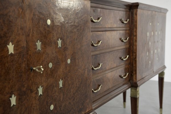 Italian Art Deco Sideboard in Burl Walnut and Brass-DUG-2041278