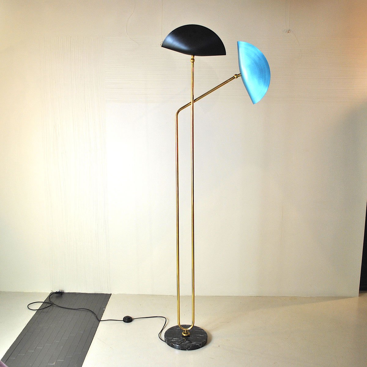 Italian Brass Floor Lamp with Marble Base by Cellule Creative Studio for Misia Arte