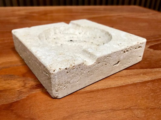 Italian Brutalist Ashtray in Travertine by Fratelli Mannelli, 1970s-JP-967432