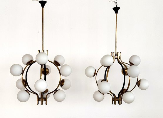 Italian Chandeliers from Stilnovo, 1950s, Set of 2-VNE-2016174