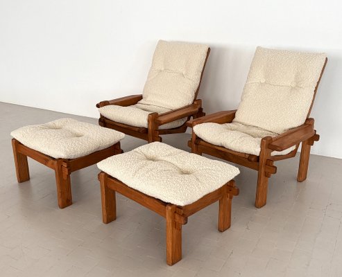 Italian Country Living Room Set in Oak with Bouclé Upholstery, 1970s, Set of 5-VNE-2041331