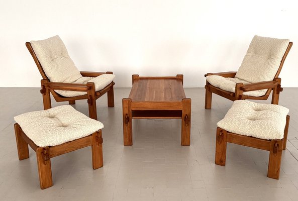 Italian Country Living Room Set in Oak with Bouclé Upholstery, 1970s, Set of 5-VNE-2041331