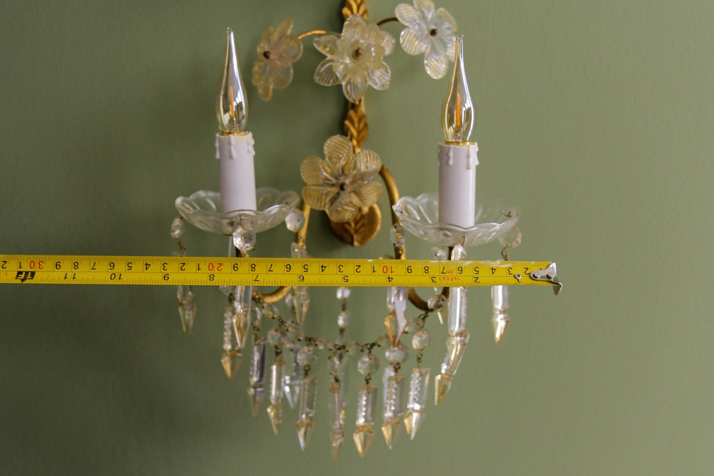 Italian Gilt Metal Two-Light Sconce with Crystal Glass Flowers and Prisms, 1970s