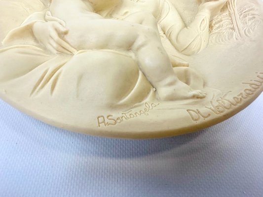 Italian Hand-Carved Alabaster Wall Plate Madonna Serena by A. Santangela for Studio Dante Di Volteradici, 1979-ZCY-2023704