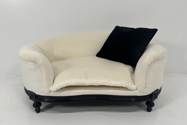 Italian Louis XVI Style Black Lacquered and White Velvet Dog's Bed, 2010s-FF-2028426