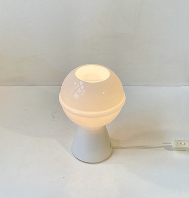 Italian Minimalist Saturn Table Lamp in White Murano Glass, 1970s-LCR-1785746