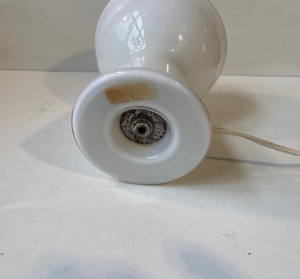 Italian Minimalist Saturn Table Lamp in White Murano Glass, 1970s-LCR-1785746