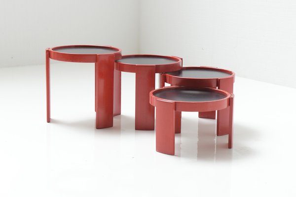 Italian Model 780 Nesting Tables in Red by Vico Magistretti for Cassina, Set of 4-ZXL-1401004