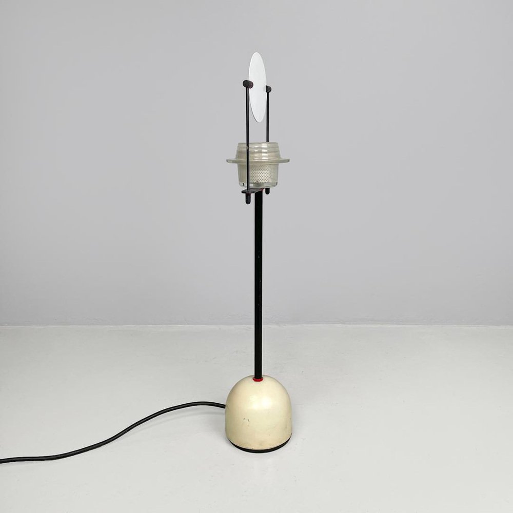 Italian Modern Black and White Metal Table Lamp with Directional Light, 1980s