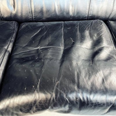 Italian Modern Black Leather & Wood 3-Seater Bull Sofa by Gianfranco Frattini for Cassina, 1980s-GDD-1260506