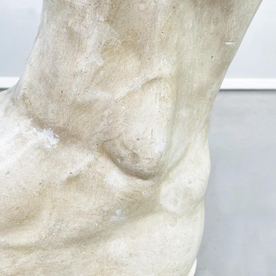 Italian Modern Foot Statue in Light Beige Plaster, 1990s-GDD-1363148