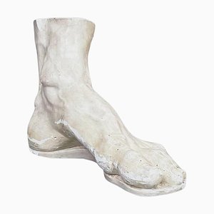 Italian Modern Foot Statue in Light Beige Plaster, 1990s-GDD-1363148