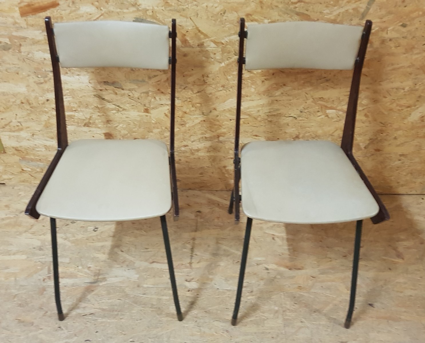 Italian Modern Iron & Wood Boomerang Dining Chairs, 1960s, Set of 2