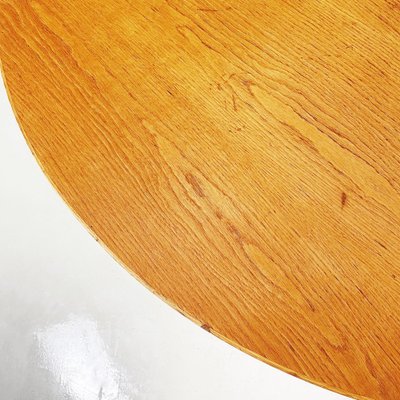 Italian Modern Round Dining Table in White Metal and Wood, 1970s-GDD-1419202