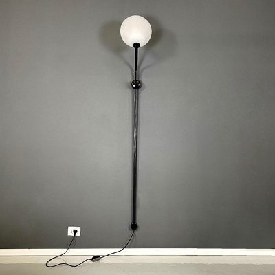 Italian Modern Wall Light attributed to Achille Castiglioni for Flos, 1970s-GDD-1746698