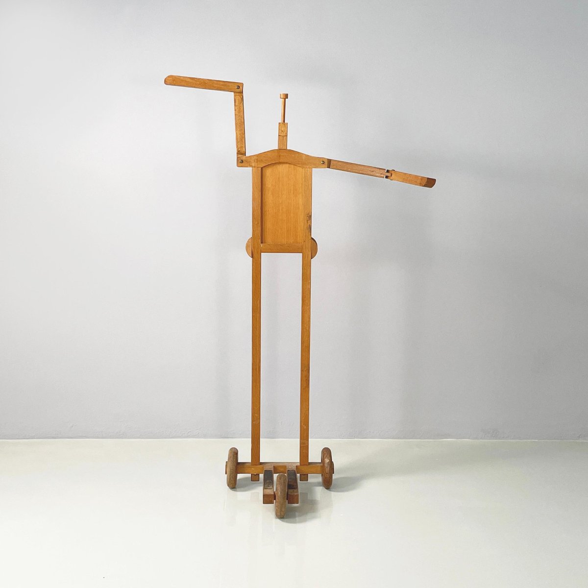 Italian Modern Wooden Valet Stand with Hat Holder by Berodesign Cacharel, 1980s