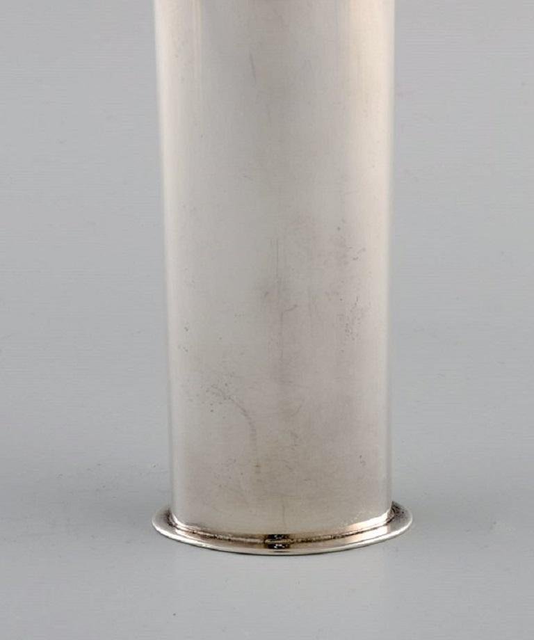 Italian Modernist Vase in Silver Plated Metal by Lino Sabattini, 1960s