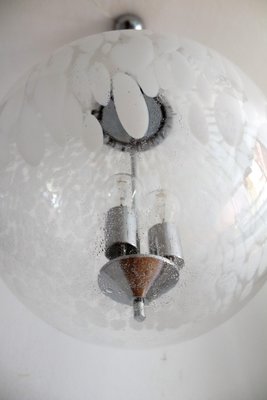 Italian Murano Glass Globe and Chrome Pendant Lamp, 1970s-VNE-965971