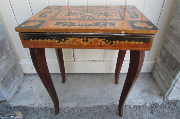 Italian Music Box Table-RDN-1363950