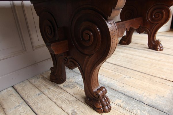 Italian Neo-Renaissance Desk in Walnut, 19th Century-TAT-980077