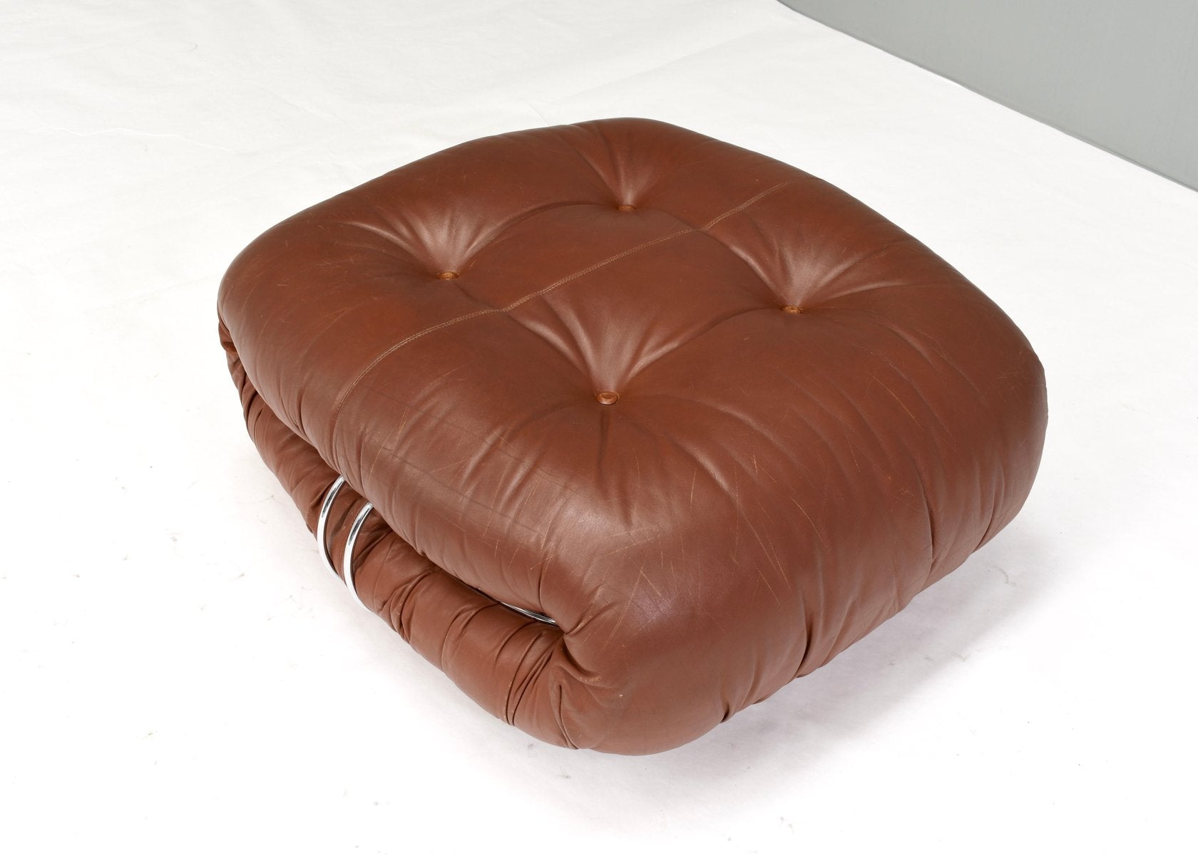 Italian Original Tan Leather Soriana Pouf by Tobia Scarpa for Cassina, 1970s