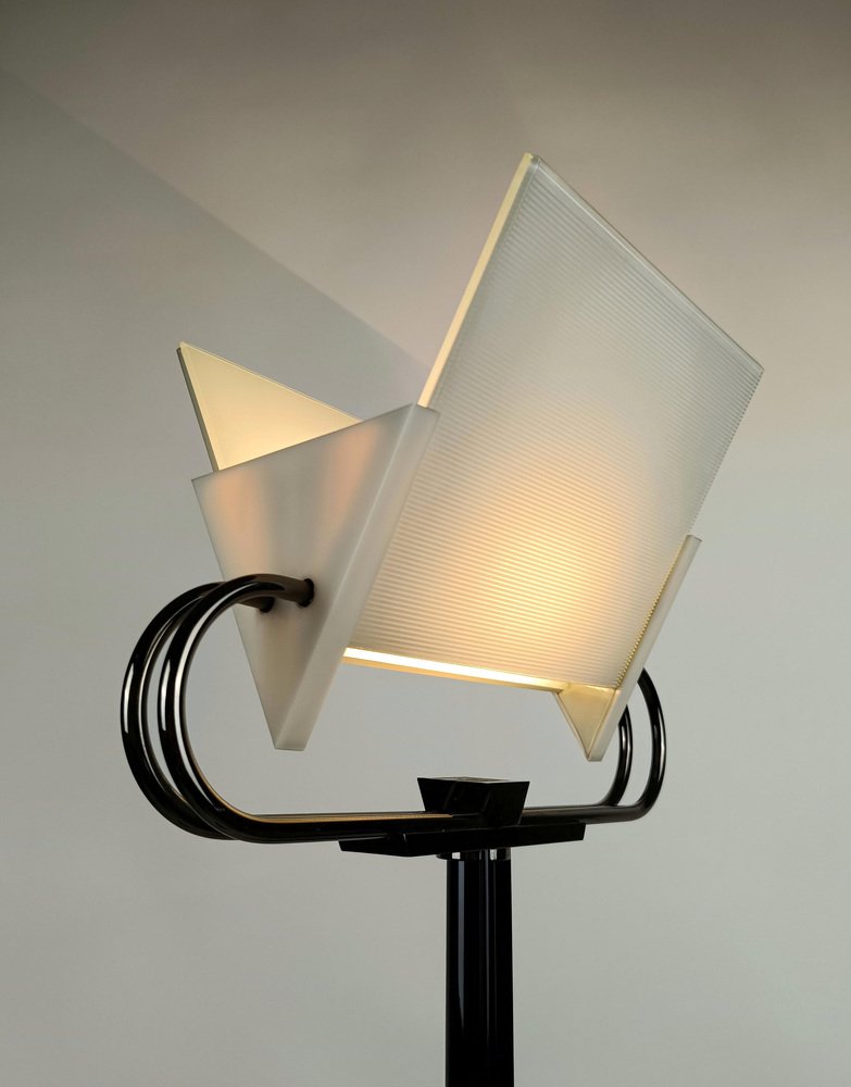 Italian Postmodern Floor Lamp Design attributed to Perry A. King & S. Miranda for Arteluce, 1980s