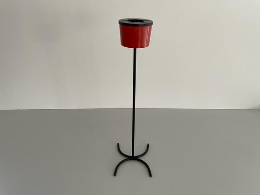 Italian Red and Black Metal Floor Ashtray with Arc Foots, 1970s-RDS-1736595