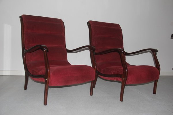 Italian Red Velvet and Walnut Lounge Chairs from Arredamenti Corallo, 1950s, Set of 2