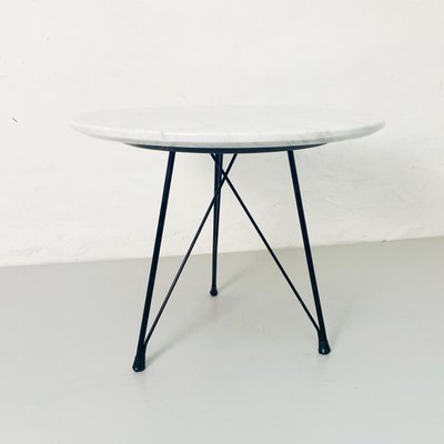 Italian Round Coffee Table in Marble & Black Enamelled Metal, 1960s-GDD-1283925