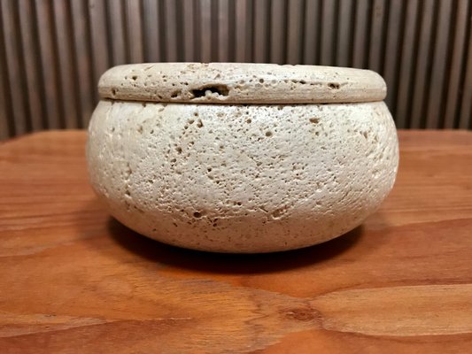 Italian Round Travertine Box with Lid by Fratelli Mannelli, 1960s-JP-965772