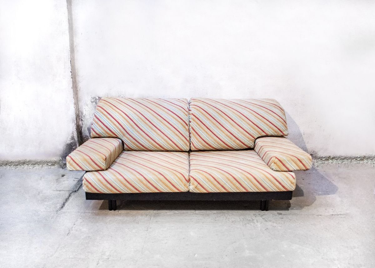 Italian Sofa in Missoni Fabric by Giovanni Offredi for Saporiti, 1970s